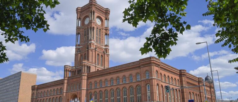 Protest gegen Unterfinanzierung